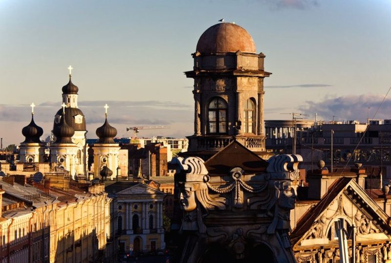 Five Corners Square in St. Petersburg — Guide For You Tours